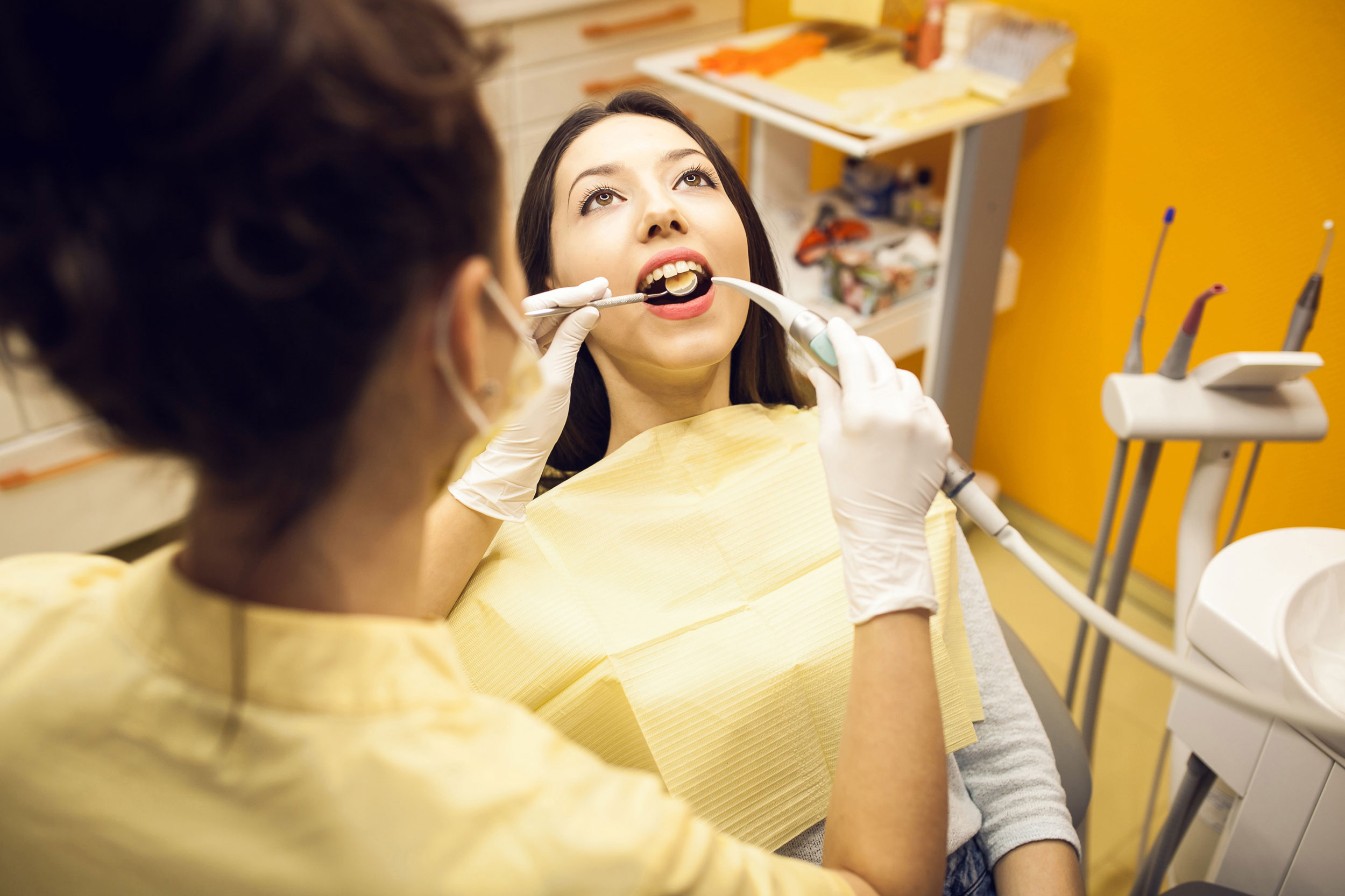 Comprehensive post-treatment dental care guidance and follow-up appointment